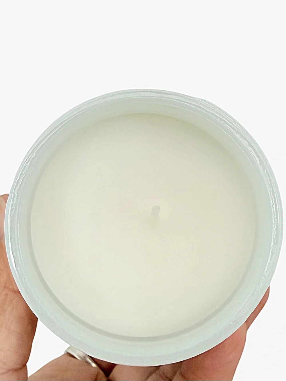 Leoben Company Touching Grass Dune Grass Scented Soy Candle - Green
